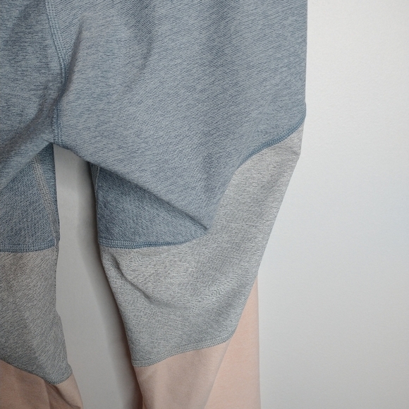 ☀️Outdoor Voices TriColor 7/8 Leggings, size S - Picture 5 of 8